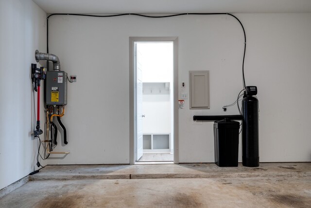 4402 Cypress Thorn Dr, Arlington, TX 76005 - garage with electric panel