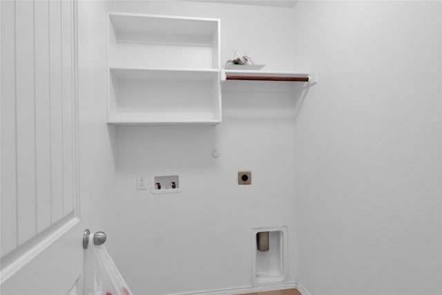 5320 Creek Hill Ln, Fort Worth, TX 76179 - laundry area with hookup for a washing machine, gas dryer hookup, hookup for an electric dryer, and baseboards