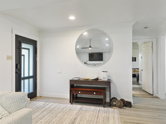 2802 Cinnamon Springs Rd, Glenn Heights, TX 75154 - living area featuring ceiling fan, wood finished floors, baseboards, ornamental molding, and recessed lighting