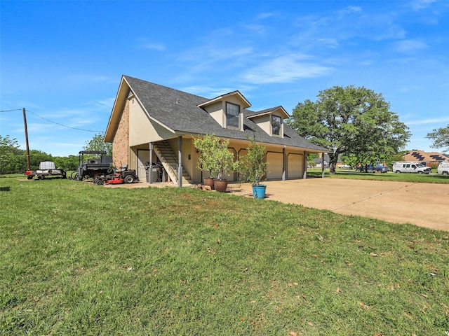 2802 Cinnamon Springs Rd, Glenn Heights, TX 75154 - view of front of property featuring stairs, a shingled roof, driveway, and a front yard
