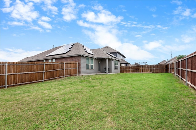517 Williams Way, Van Alstyne, TX 75495 - view of yard with a fenced backyard