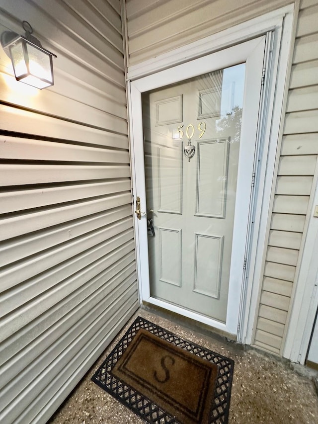 view of property entrance