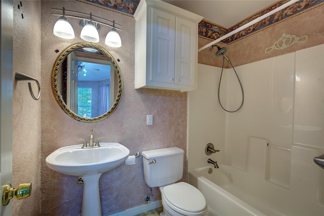 2160 W Fm 550, Mclendon Chisholm, TX 75032 - full bathroom with a textured wall, shower / bathtub combination, and toilet