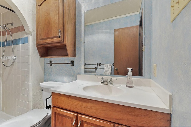 1907 Rambling Ridge Ln, Carrollton, TX 75007 - full bath with toilet, a textured wall, a tile shower, and vanity