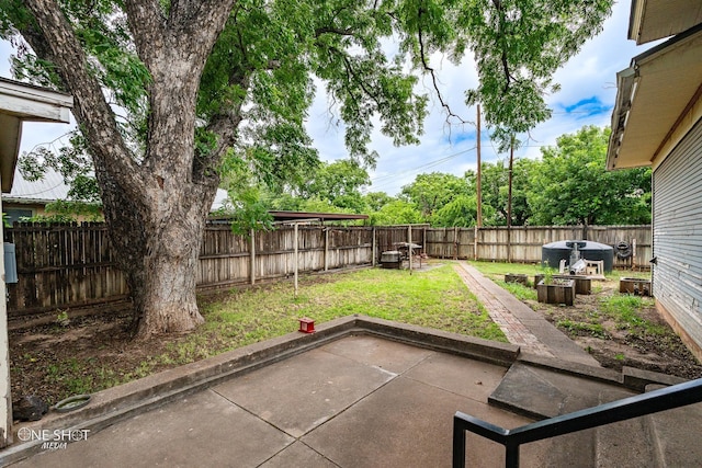 view of patio with a fenced backyard