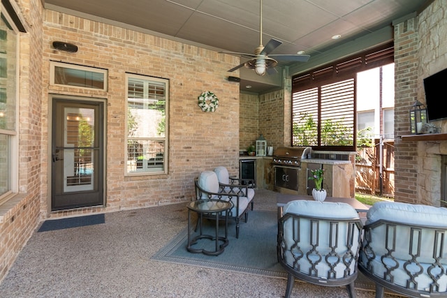 2206 Glasgow Dr, Trophy Club, TX 76262 - view of patio / terrace featuring a ceiling fan