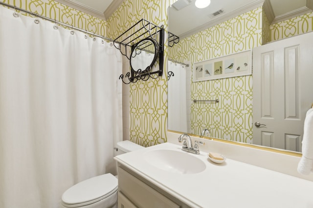 full bath featuring visible vents, crown molding, vanity, toilet, and a shower with shower curtain