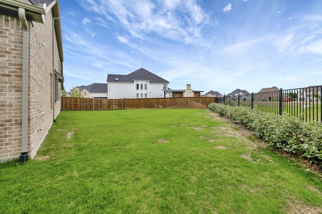 2203 Miranda Ln, Rockwall, TX 75087 - view of yard with a residential view
