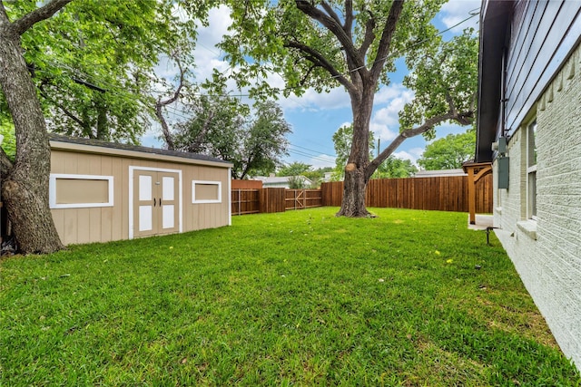 3701 Lamesa Dr, Garland, TX 75041 - view of yard with an outdoor structure