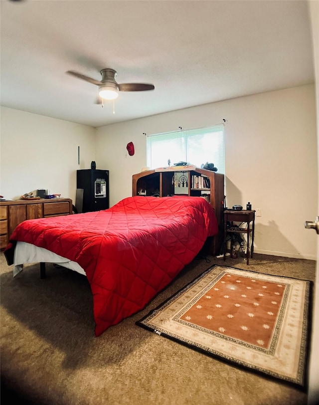 bedroom with carpet flooring and ceiling fan