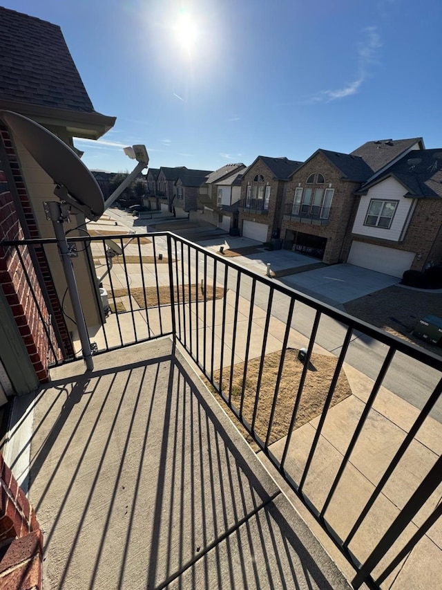 1932 Loma Linda Dr, Irving, TX 75063 - balcony featuring a residential view