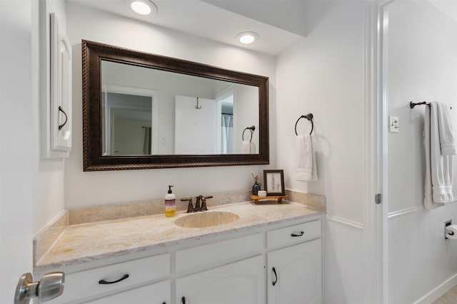 full bath with vanity