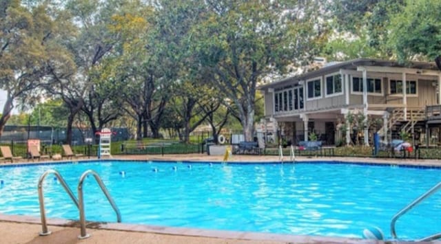 1621 Lake Hill Ln, Plano, TX 75023 - view of community pool