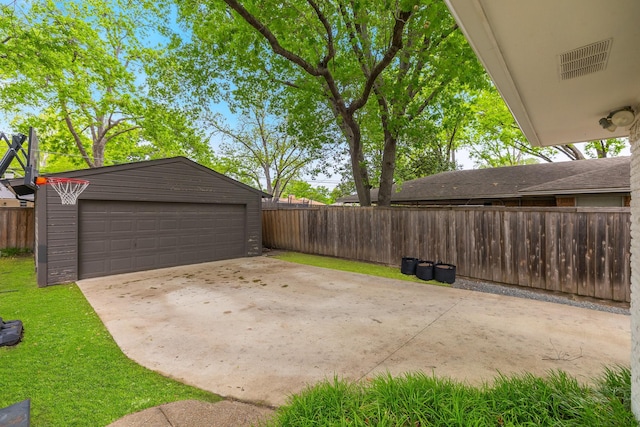 detached garage with fence