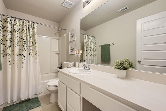 7520 Gangway Dr, Fort Worth, TX 76179 - full bathroom featuring toilet, visible vents, shower / bathtub combination with curtain, and tile patterned flooring