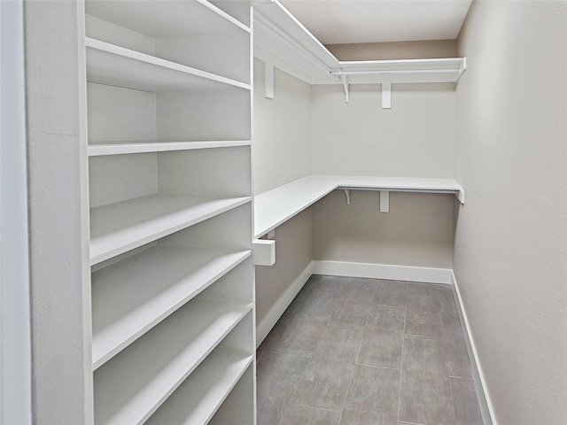 8622 Eden Valley Ln, Dallas, TX 75217 - view of walk in closet