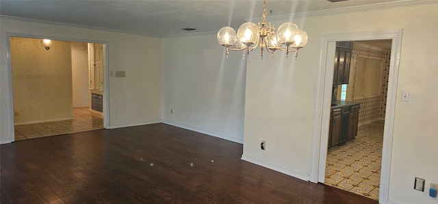 2 Woodfern Ln, Haughton, LA 71037 - unfurnished dining area with an inviting chandelier, baseboards, wood finished floors, visible vents, and ornamental molding