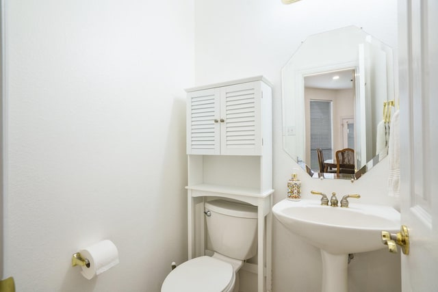 5624 Big River Dr, The Colony, TX 75056 - bathroom featuring toilet and a sink