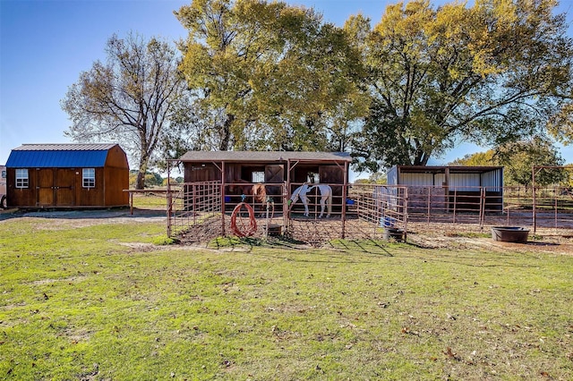 view of outdoor structure featuring an outbuilding and an exterior structure