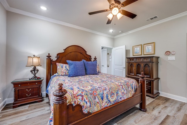 1314 Fleming Rd, Bells, TX 75414 - bedroom with visible vents, ornamental molding, wood finished floors, baseboards, and recessed lighting