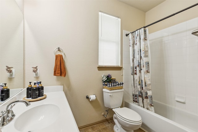 1925 Bridgeport Dr, Providence Village, TX 76227 - full bath featuring a sink, baseboards, shower / bath combo with shower curtain, and toilet