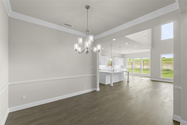 4524 Sky Harbor Dr, Rockwall, TX 75087 - dining area with visible vents, ornamental molding, baseboards, and a chandelier