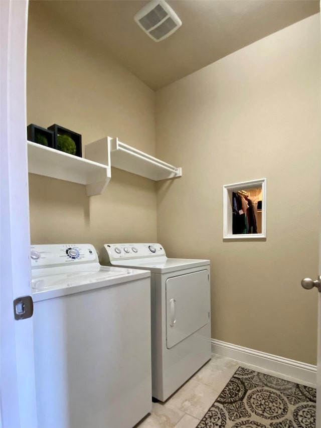 3724 Estates Way, Mckinney, TX 75072 - laundry area with washing machine and clothes dryer, laundry area, visible vents, and baseboards
