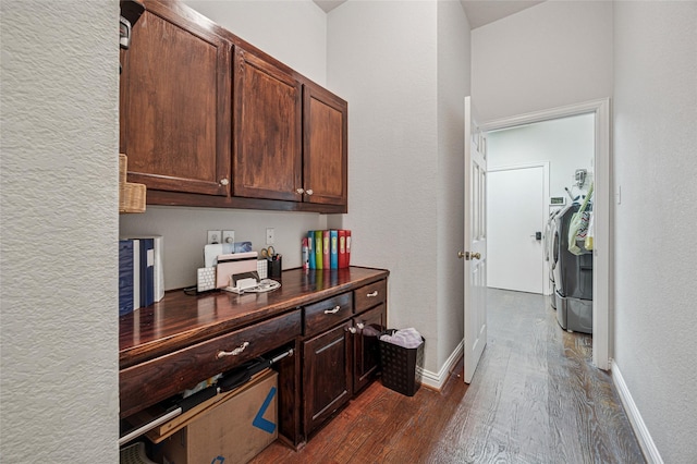 hall featuring dark wood-style flooring, baseboards, and a textured wall