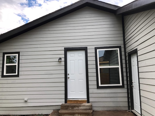view of exterior entry