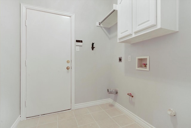 laundry room with baseboards, hookup for a washing machine, cabinet space, and gas dryer hookup