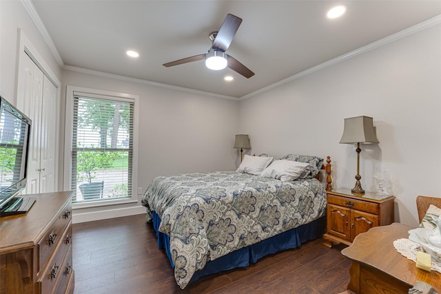 bedroom with recessed lighting, ornamental molding, a ceiling fan, and dark wood-style floors