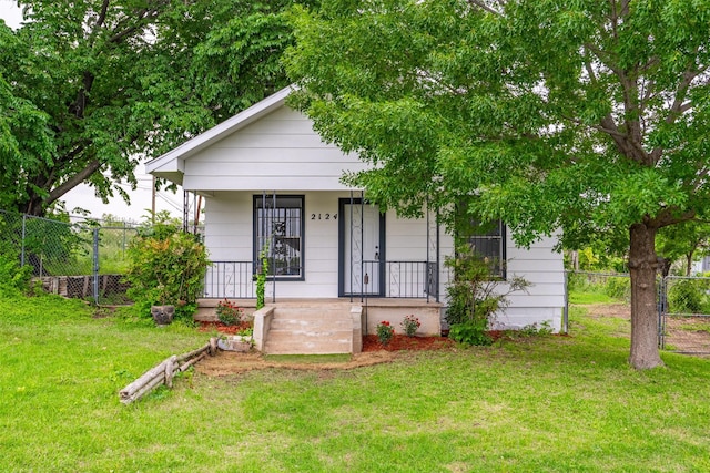 2124 21st St, Fort Worth, TX 76164 - view of front facade featuring covered porch
