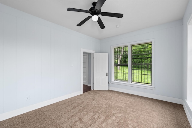2124 21st St, Fort Worth, TX 76164 - unfurnished room featuring carpet, a ceiling fan, and baseboards