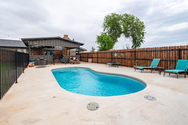 3756 County Road 192, Anson, TX 79501 - view of swimming pool featuring a fenced in pool, a fenced backyard, and a patio area