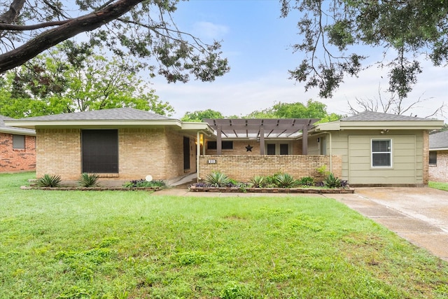 806 Marigold Dr, Cedar Hill, TX 75104 - single story home featuring roof with shingles, a pergola, a front lawn, and brick siding