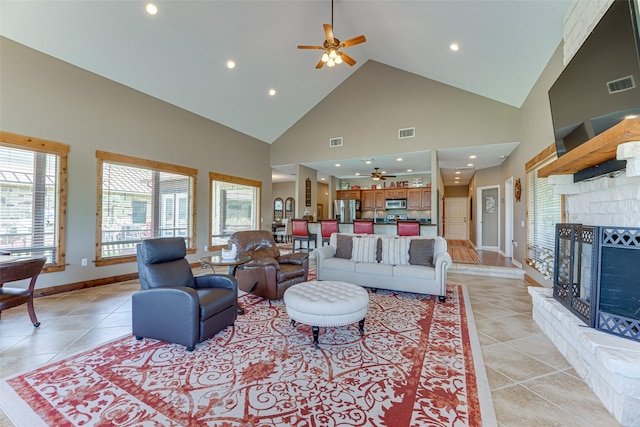 5553 Lakeshore Ct, Log Cabin, TX 75148 - living area featuring visible vents, a ceiling fan, recessed lighting, and high vaulted ceiling