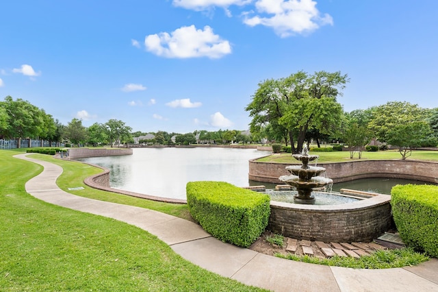 5404 Miramar Ln, Colleyville, TX 76034 - surrounding community with a yard and a water view