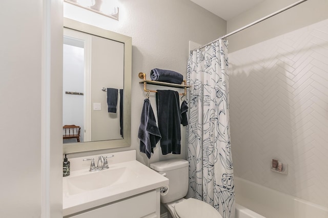 6256 Whitebrush Pl, Fort Worth, TX 76123 - full bath featuring toilet, shower / bath combination with curtain, and vanity