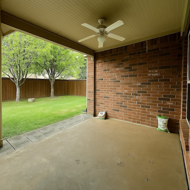 4605 Stargazer Dr, Plano, TX 75024 - view of patio / terrace with a ceiling fan and a fenced backyard