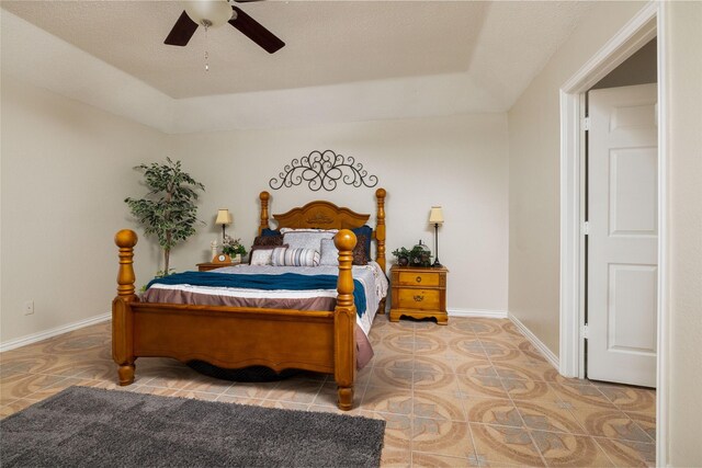 3130 Cimmaron Rd, Weatherford, TX 76087 - bedroom featuring ceiling fan and baseboards
