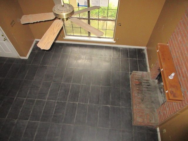 4231 Scenic Dr, Shreveport, LA 71119 - details with baseboards