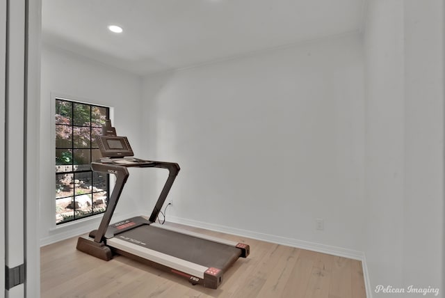 314 Gentilly Cir, Shreveport, LA 71106 - exercise room with baseboards, ornamental molding, and wood finished floors