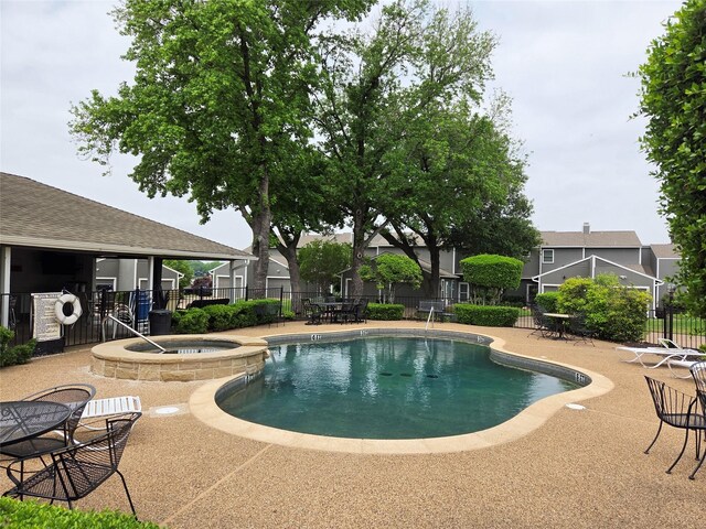 112 Saint Francis Ln, Mabank, TX 75156