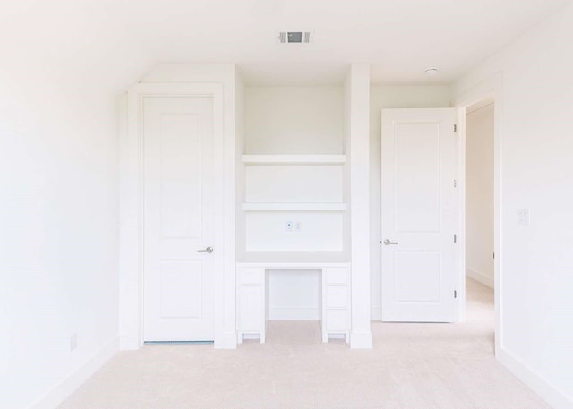 closet with visible vents
