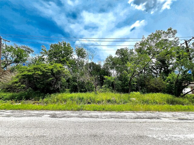 611 E Main St, Forney, TX 75126