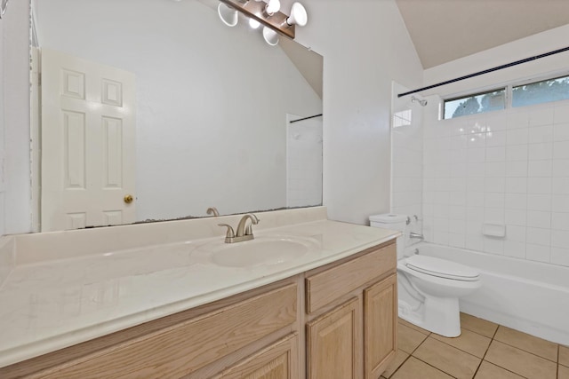 520 Jeff Grimes Blvd, Desoto, TX 75115 - full bath with tile patterned flooring, vanity, toilet, bathing tub / shower combination, and lofted ceiling