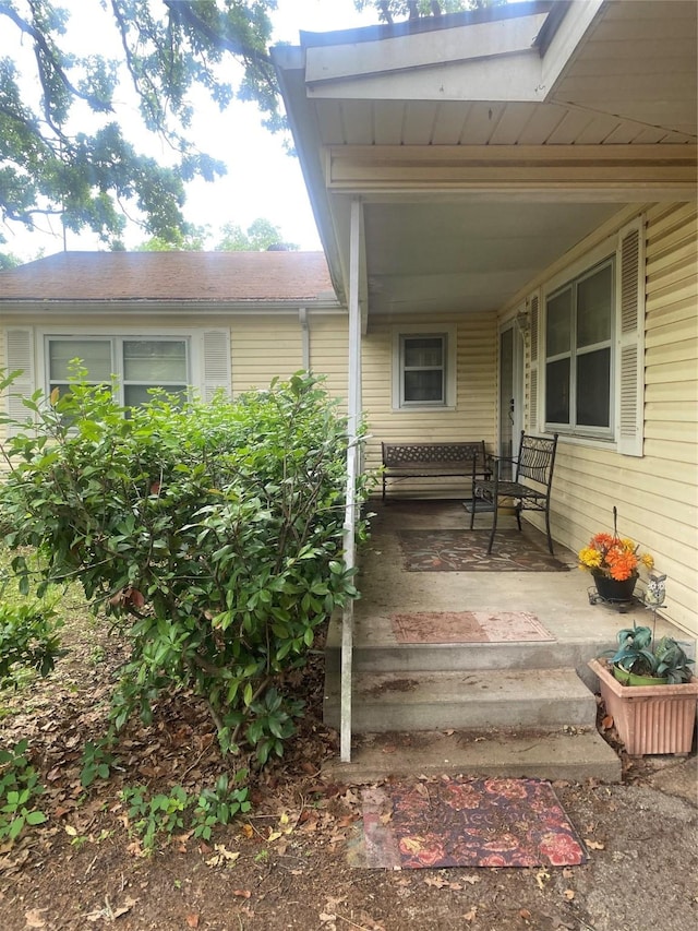 exterior space featuring a porch