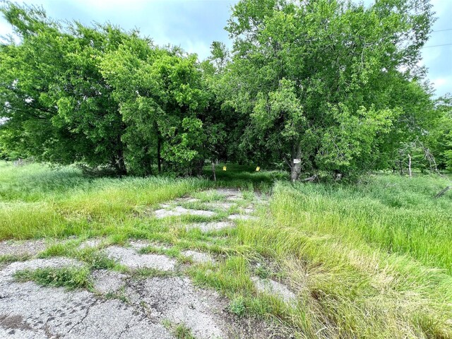 001 Fm 85, Ennis, TX 75119