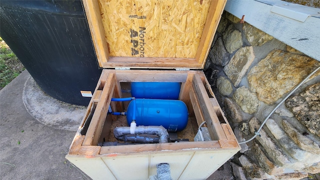 view of entry to storm shelter