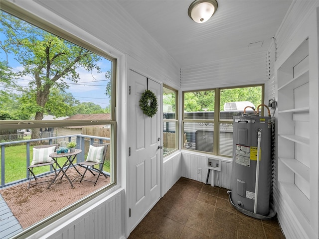 sunroom / solarium with electric water heater